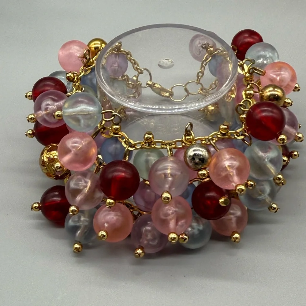 VINTAGE SET OF HOOP EARRINGS AND BRACELET - Picture 6 of 11